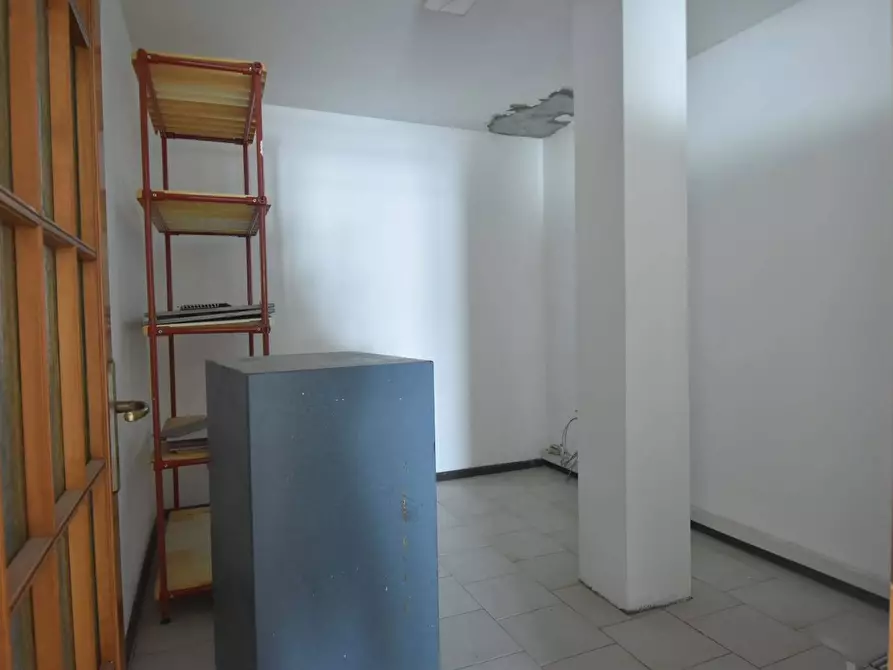 Immagine 23 di Ufficio in vendita  a Quartu Sant'elena