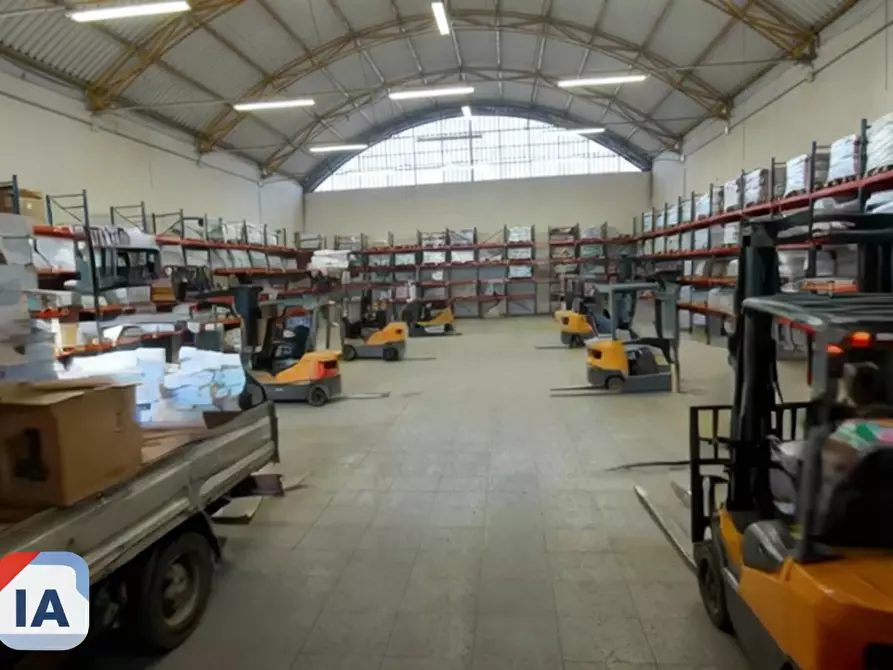 Immagine 8 di Capannone industriale in vendita  a Quartu Sant'elena