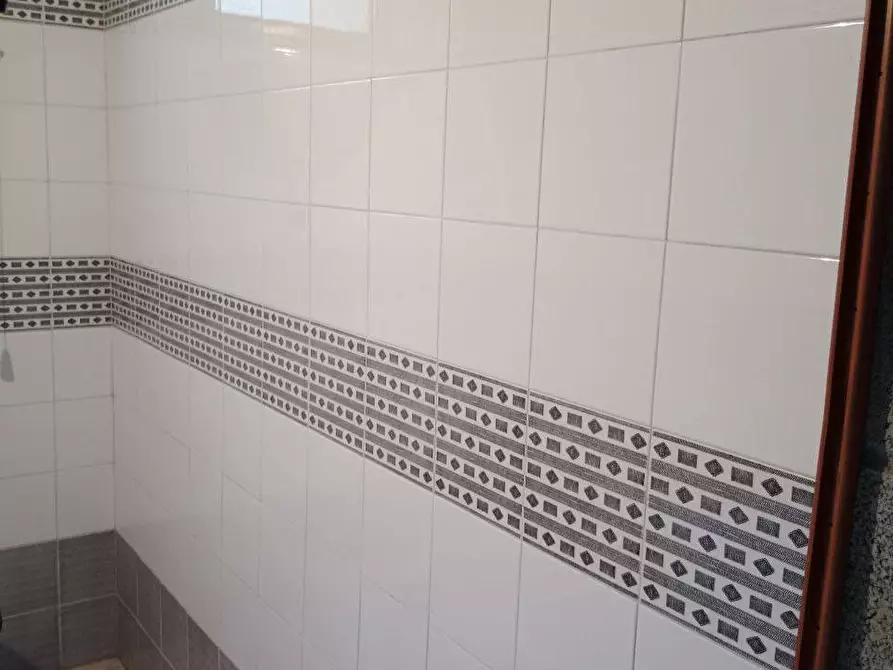 Immagine 10 di Box auto in vendita  a Quartu Sant'elena