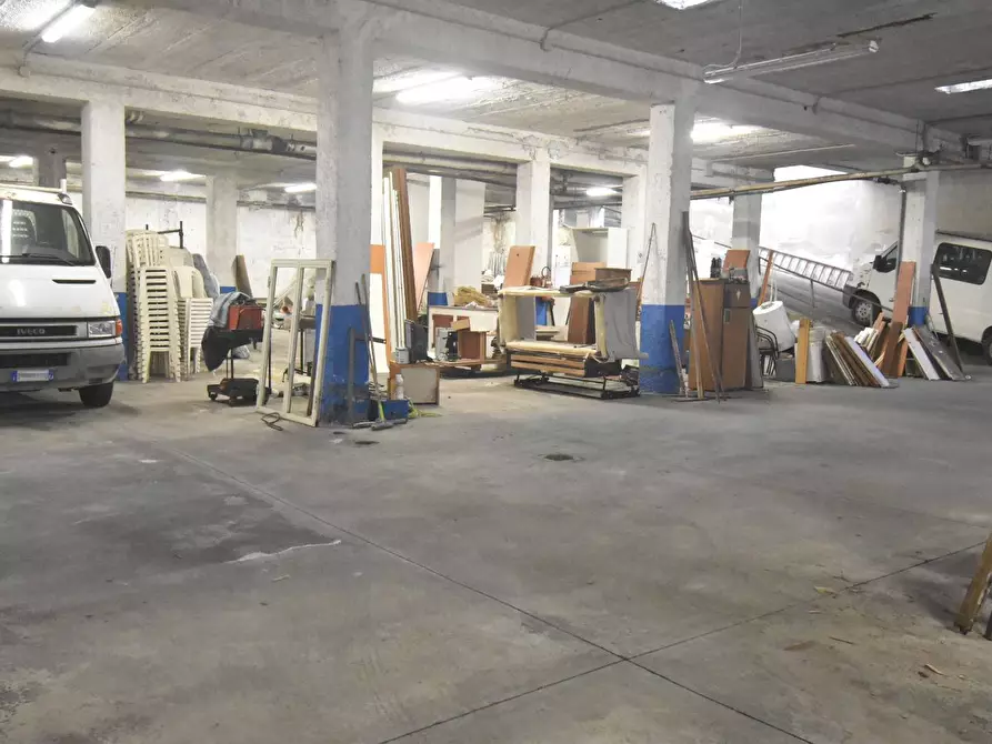 Immagine 7 di Box auto in vendita  a Selargius