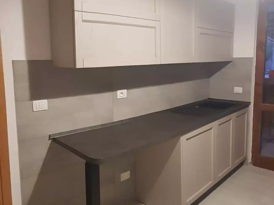 Immagine 9 di Villetta a schiera in vendita  a Quartu Sant'elena