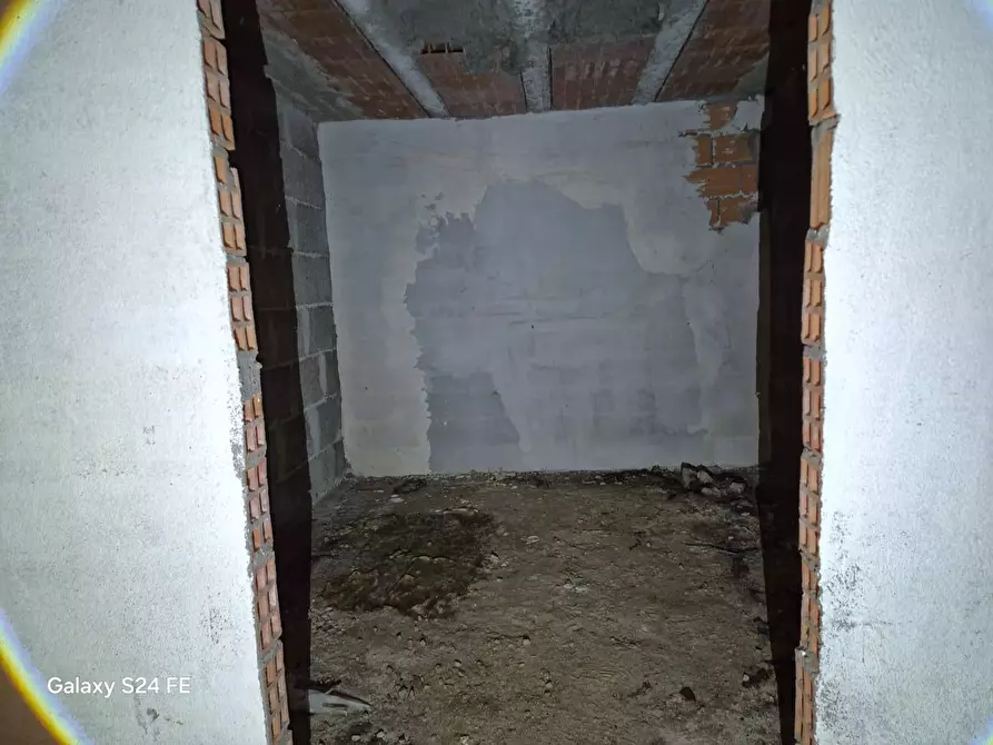 Immagine 11 di Magazzino in vendita  in viale della musica a Quartu Sant'elena