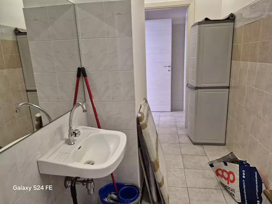 Immagine 30 di Appartamento in vendita  in via cagliari a Quartu Sant'elena