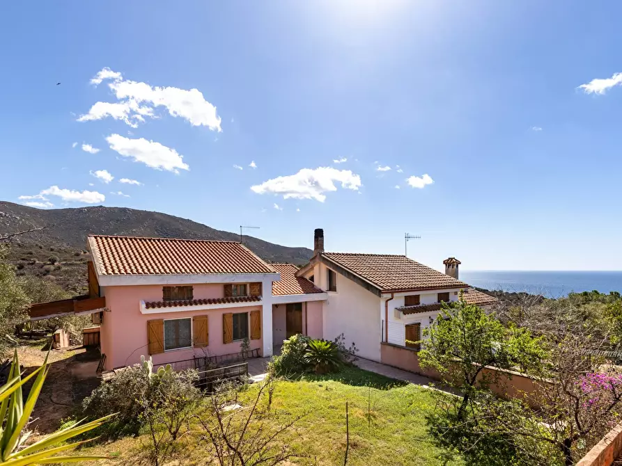 Immagine 6 di Villetta a schiera in vendita  in salmagi a Quartu Sant'elena