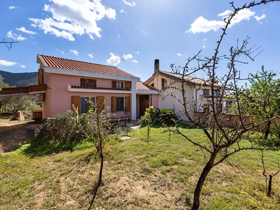 Immagine 7 di Villetta a schiera in vendita  in salmagi a Quartu Sant'elena