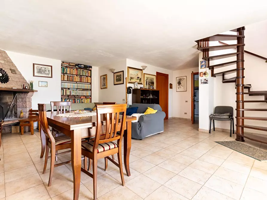 Immagine 28 di Villetta a schiera in vendita  in salmagi a Quartu Sant'elena