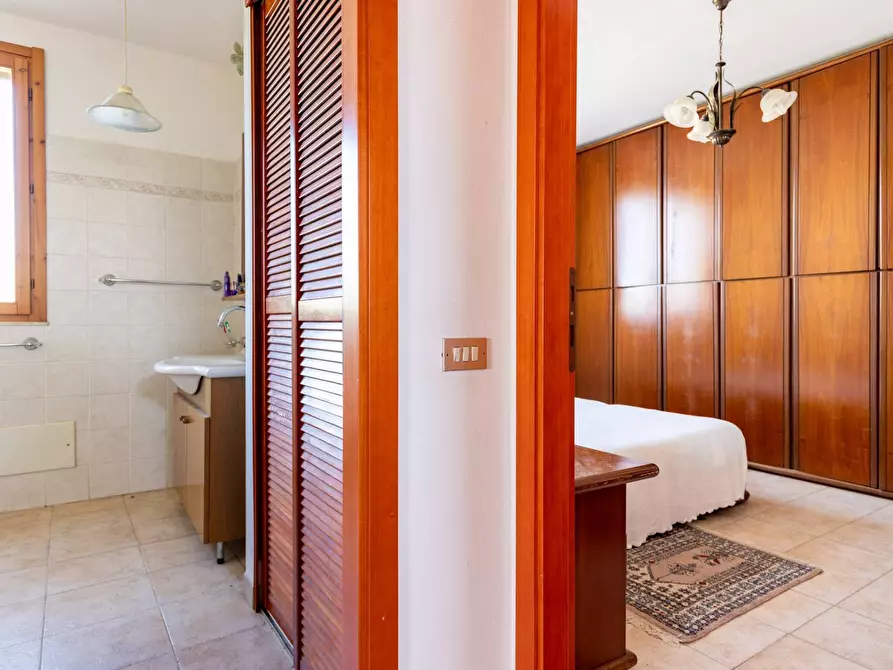 Immagine 29 di Villetta a schiera in vendita  in salmagi a Quartu Sant'elena