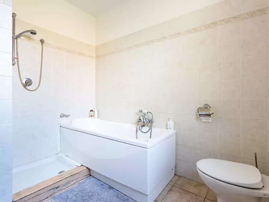 Immagine 37 di Villetta a schiera in vendita  in salmagi a Quartu Sant'elena