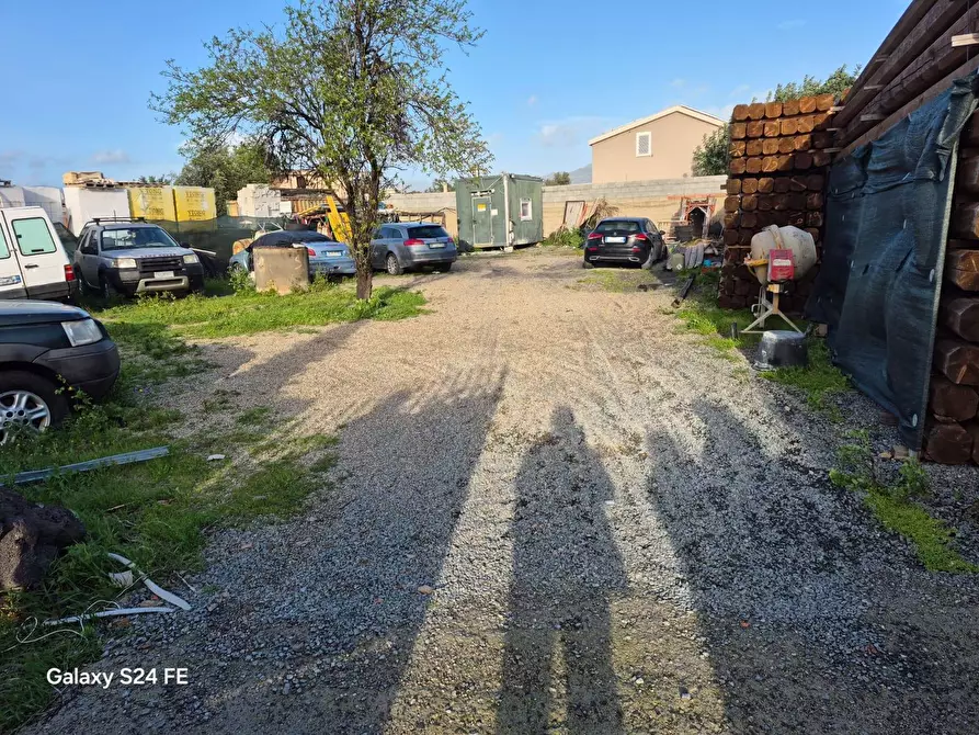 Immagine 3 di Terreno residenziale in vendita  in viale dell'autonomia regionale sarda a Quartu Sant'elena