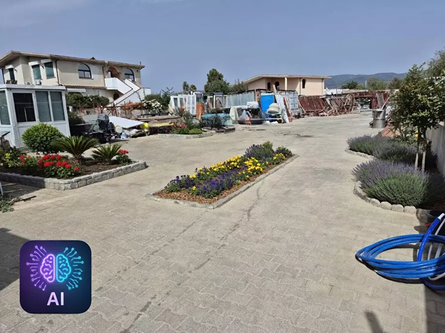 Immagine 1 di Terreno residenziale in vendita  in viale dell'autonomia regionale sarda a Quartu Sant'elena