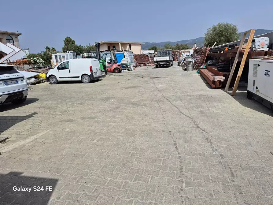 Immagine 6 di Terreno residenziale in vendita  in viale dell'autonomia regionale sarda a Quartu Sant'elena