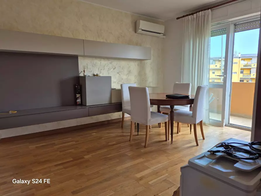 Immagine 2 di Appartamento in vendita  in via d'Azeglio a Quartu Sant'elena