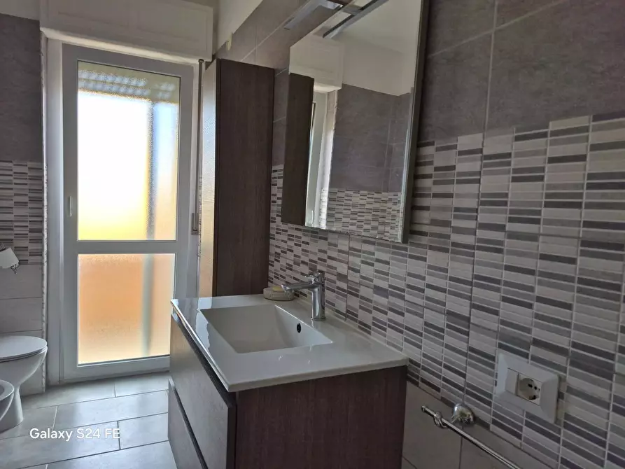 Immagine 15 di Appartamento in vendita  in via d'Azeglio a Quartu Sant'elena