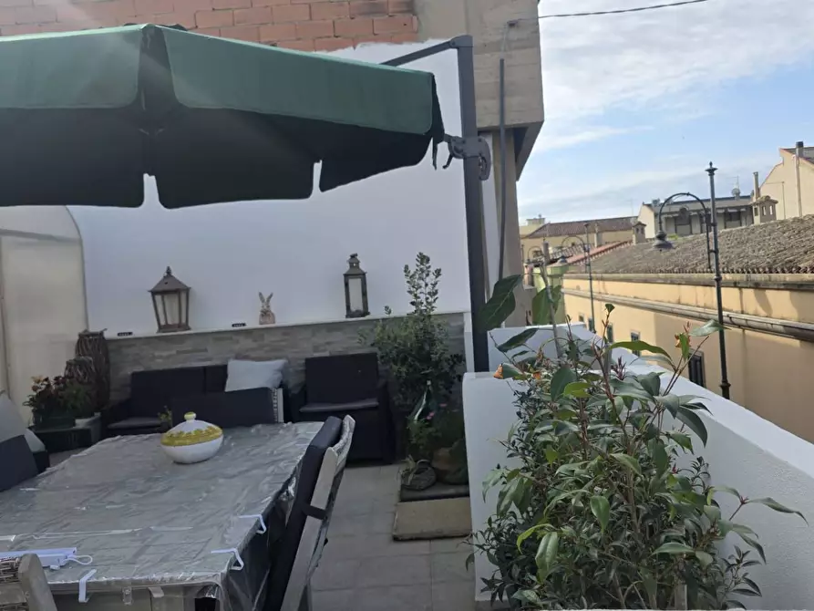Immagine 4 di Casa indipendente in vendita  in piazza Azuni a Quartu Sant'elena