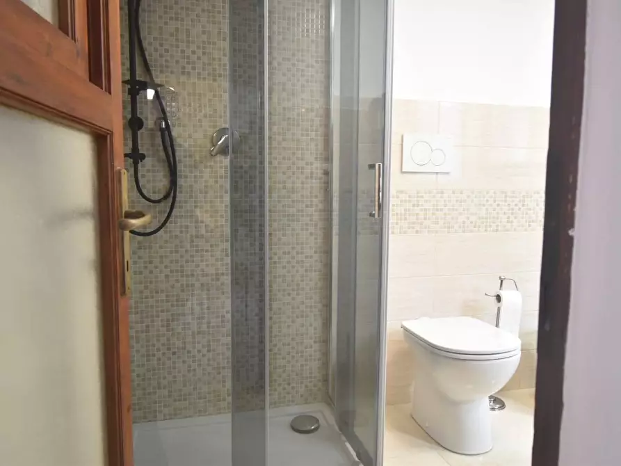 Immagine 39 di Casa indipendente in vendita  in piazza Azuni a Quartu Sant'elena