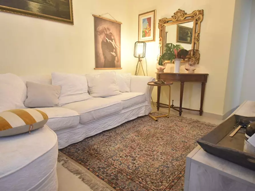 Immagine 55 di Casa indipendente in vendita  in piazza Azuni a Quartu Sant'elena
