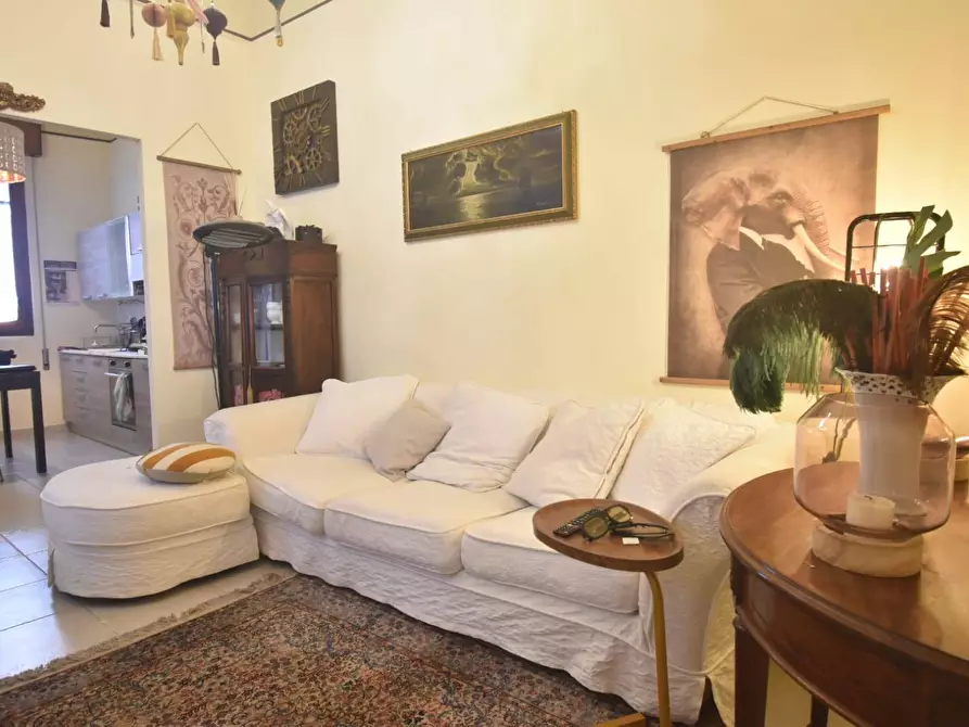 Immagine 59 di Casa indipendente in vendita  in piazza Azuni a Quartu Sant'elena