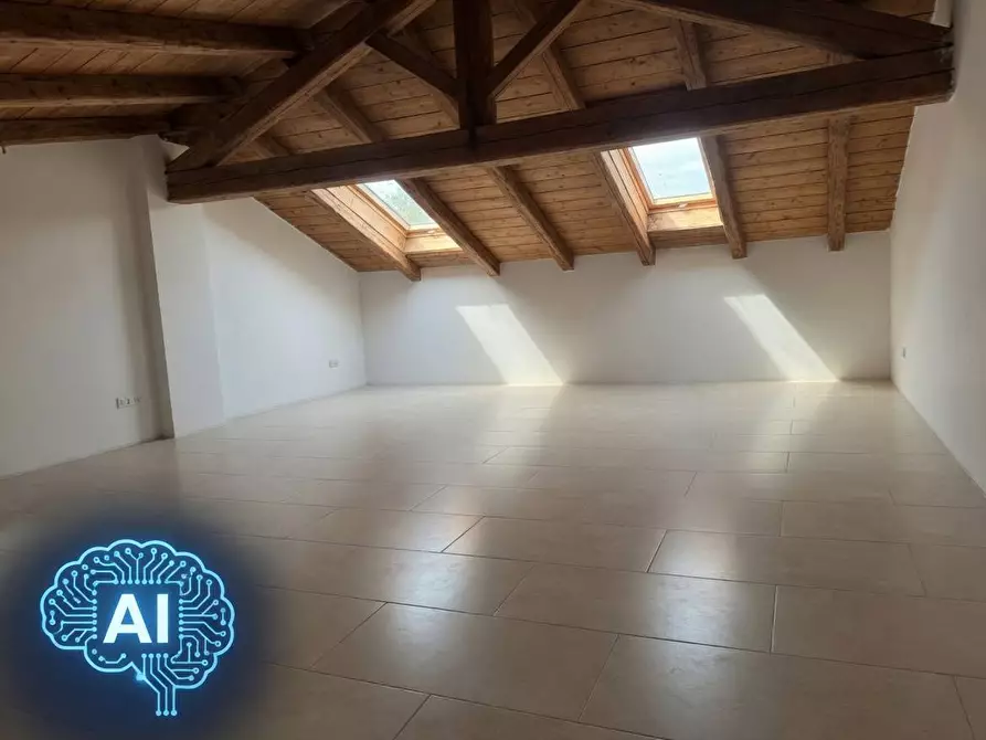 Immagine 4 di Magazzino in vendita  in Viale Colombo a Quartu Sant'elena