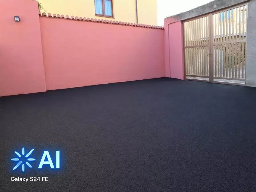 Immagine 1 di Appartamento in vendita  in via Cagliari a Quartu Sant'elena