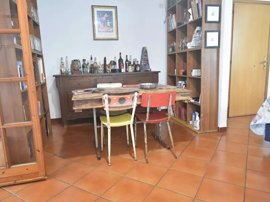 Immagine 19 di Villa in vendita  in viale dell'autonomia regionale sarda a Quartu Sant'elena