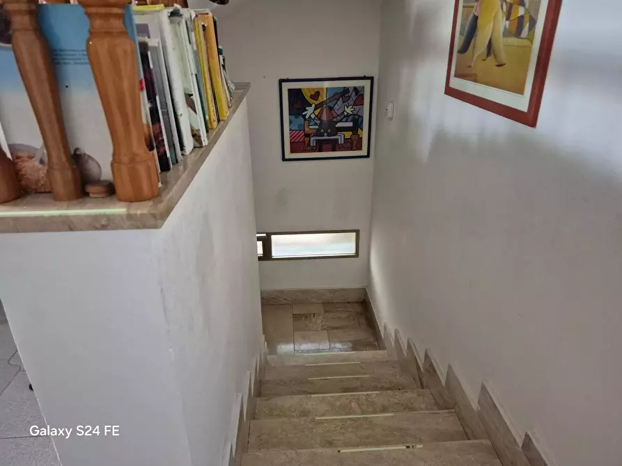 Immagine 55 di Villa in vendita  in viale dell'autonomia regionale sarda a Quartu Sant'elena