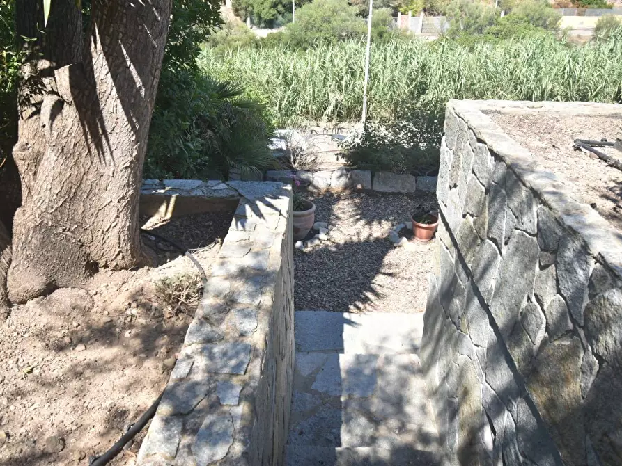 Immagine 43 di Villetta a schiera in vendita  in Niu Crobu a Quartu Sant'elena
