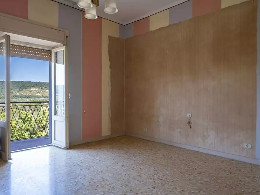 Immagine 37 di Casa semindipendente in vendita  in Via Tevere a Attigliano