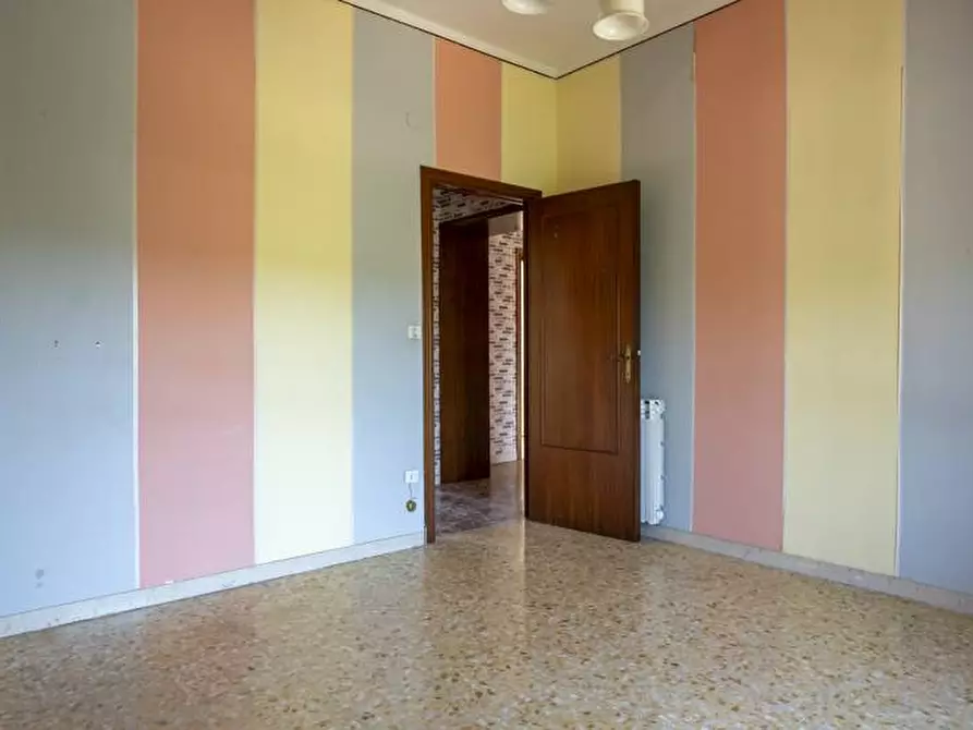 Immagine 38 di Casa semindipendente in vendita  in Via Tevere a Attigliano