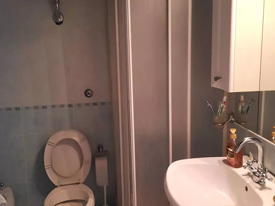 Immagine 15 di Casa semindipendente in vendita  in Via della Svolta a Attigliano