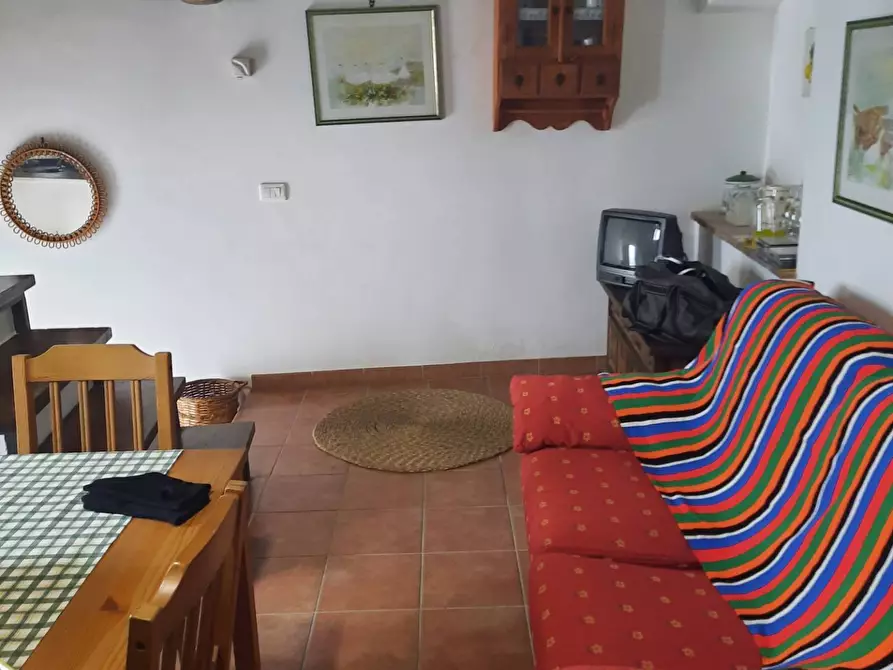 Immagine 5 di Casa semindipendente in vendita  in Via della Svolta a Attigliano