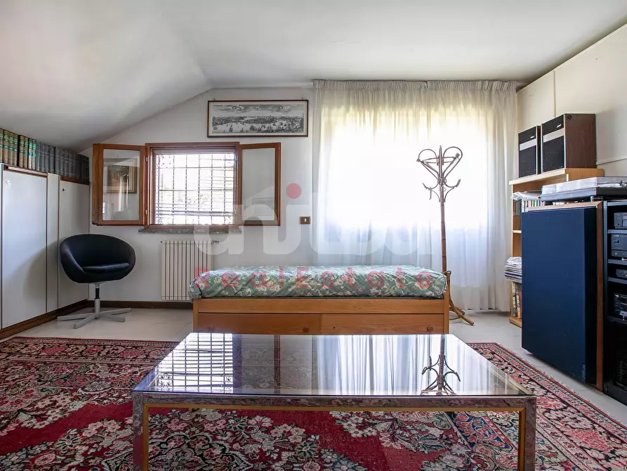 Immagine 23 di Villa in vendita  in via Alcmane a Roma