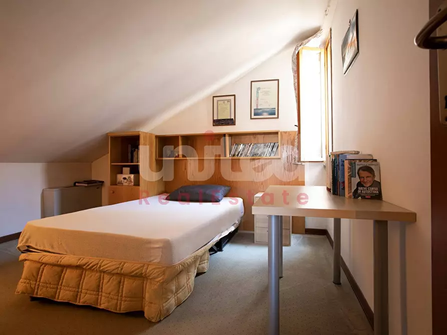 Immagine 29 di Villa in vendita  in via Alcmane a Roma