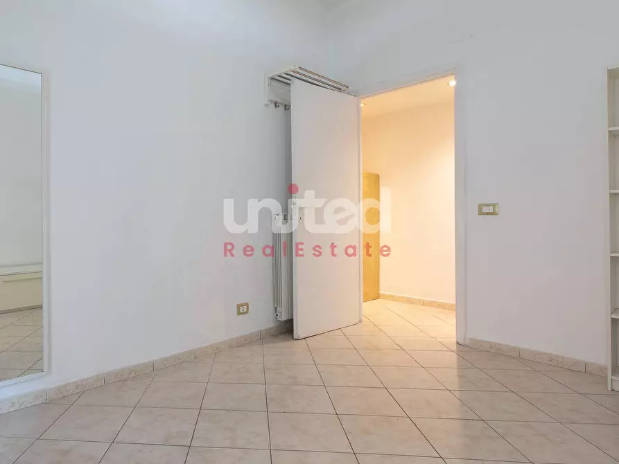 Immagine 13 di Appartamento in vendita  in via della tolda 33 a Roma