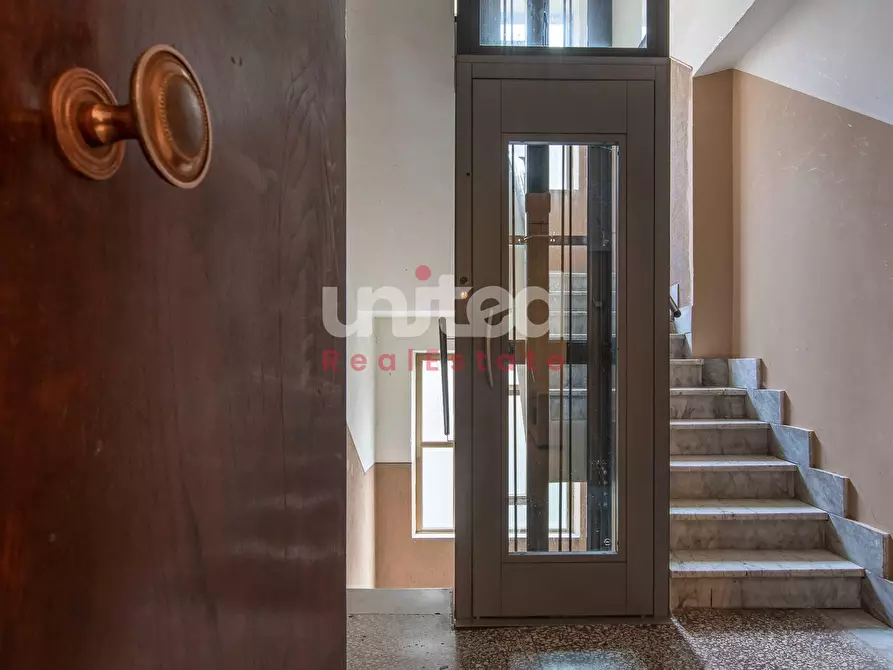 Immagine 23 di Appartamento in vendita  in via della tolda 33 a Roma