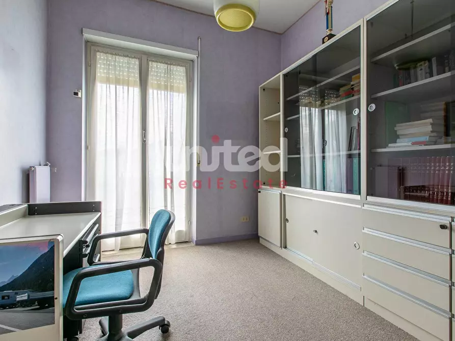 Immagine 20 di Villa in vendita  in Viale Alessandro Magno a Roma