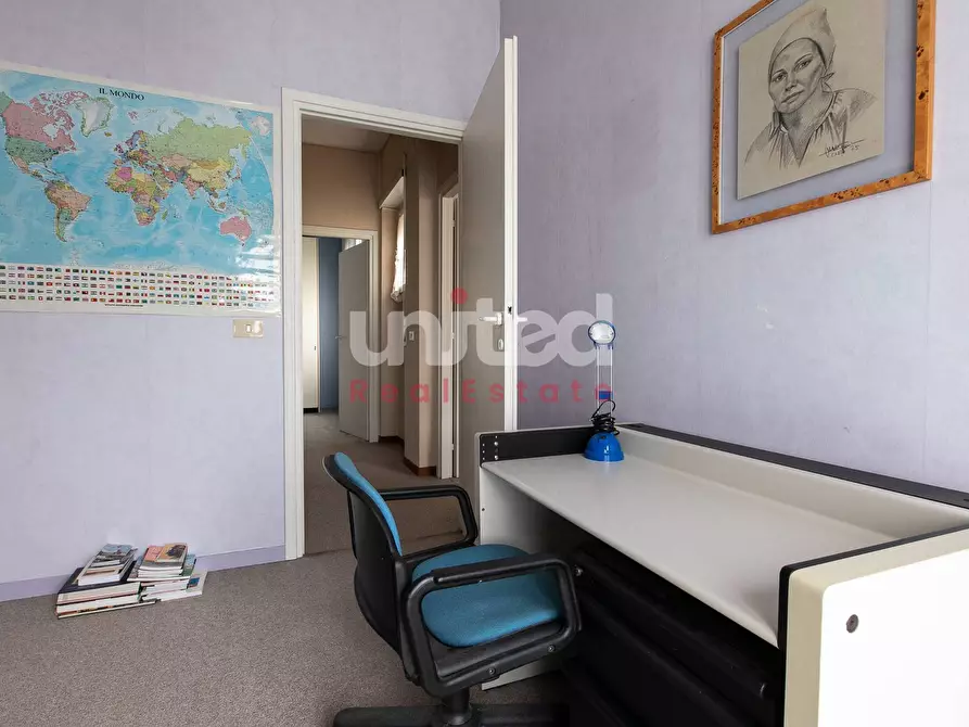 Immagine 21 di Villa in vendita  in Viale Alessandro Magno a Roma