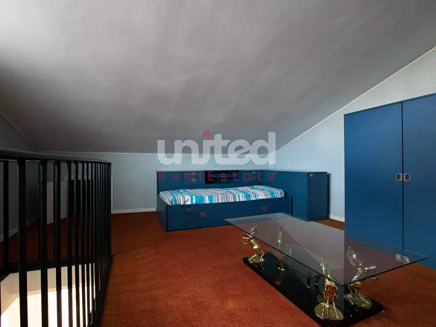 Immagine 26 di Villa in vendita  in Viale Alessandro Magno a Roma