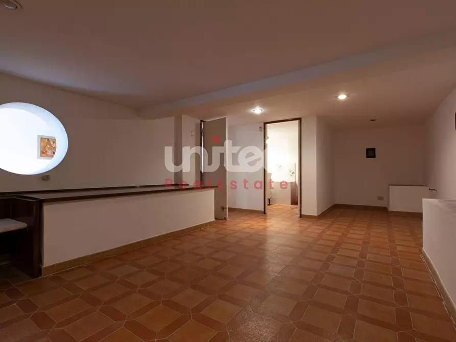 Immagine 33 di Villa in vendita  in Viale Alessandro Magno a Roma