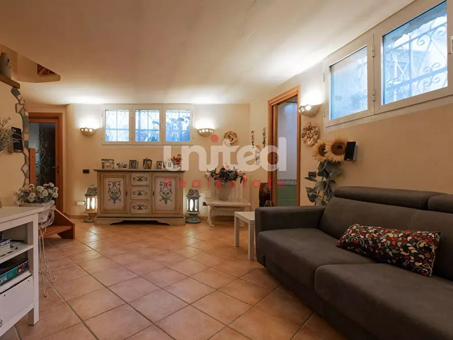 Immagine 38 di Villa in vendita  in Via Nicola De Giosa a Roma