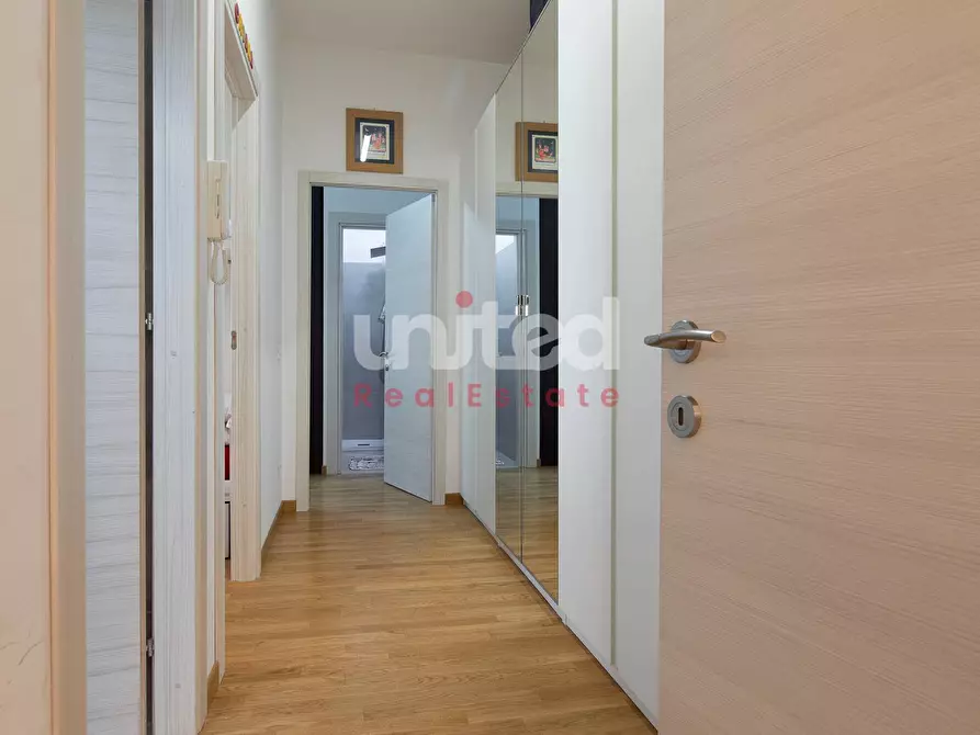 Immagine 15 di Appartamento in vendita  in Via Cherilo Di Samo a Roma