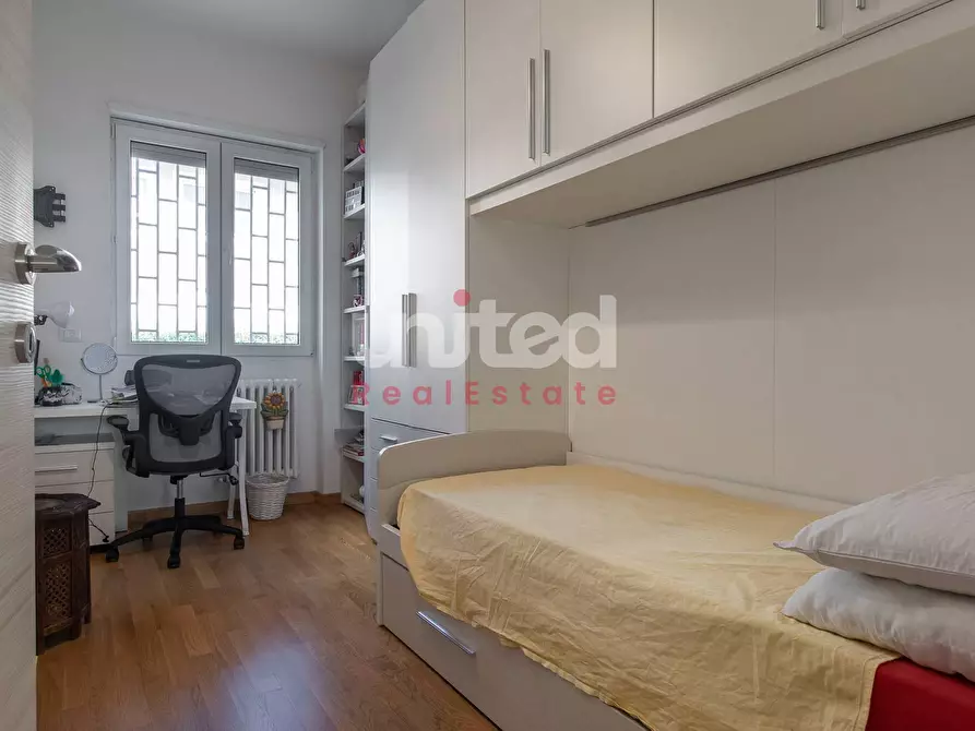 Immagine 16 di Appartamento in vendita  in Via Cherilo Di Samo a Roma