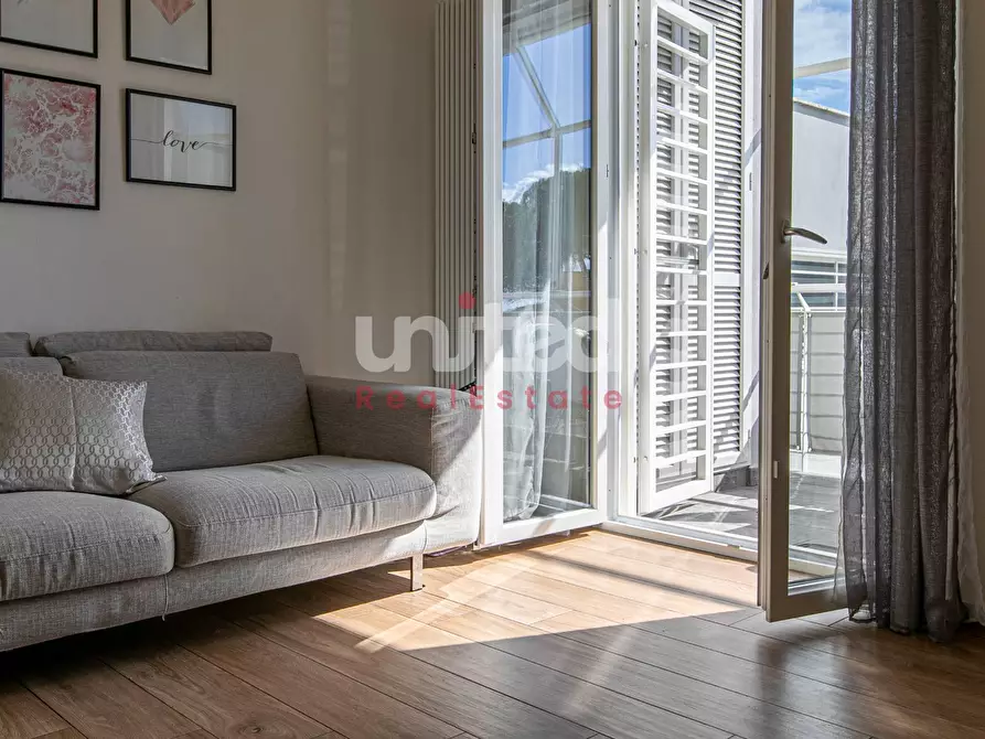 Immagine 5 di Appartamento in vendita  in Via Pio Colussi 8 a Roma