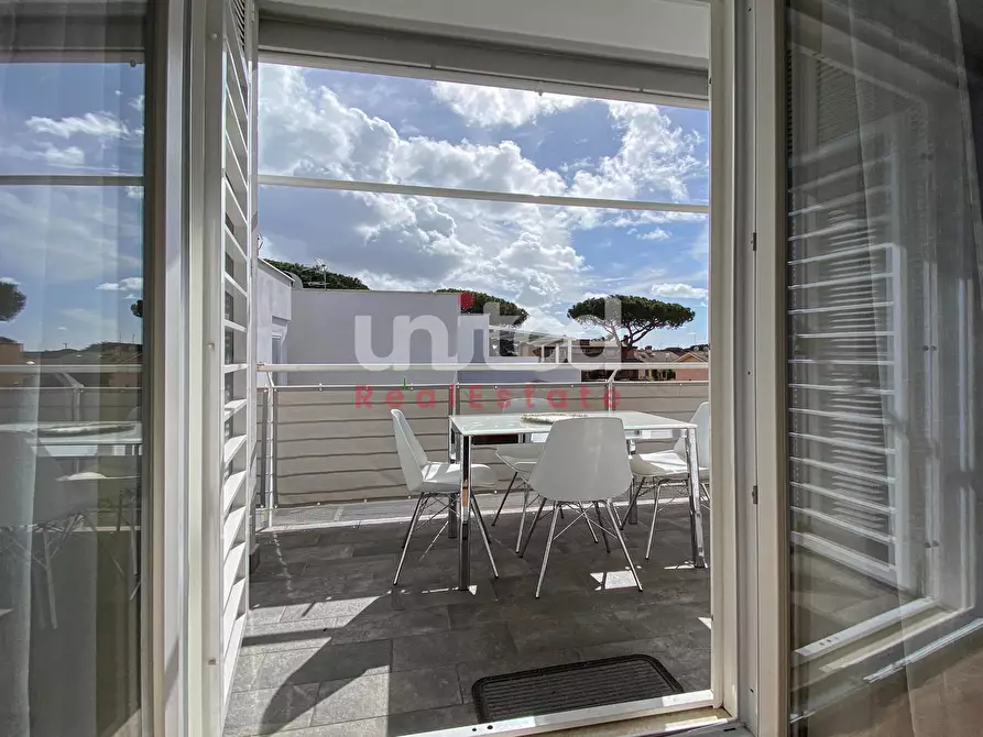 Immagine 9 di Appartamento in vendita  in Via Pio Colussi 8 a Roma