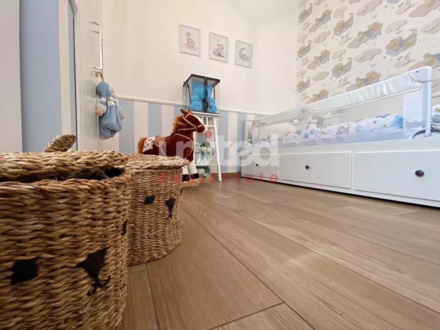 Immagine 15 di Appartamento in vendita  in Via Pio Colussi 8 a Roma