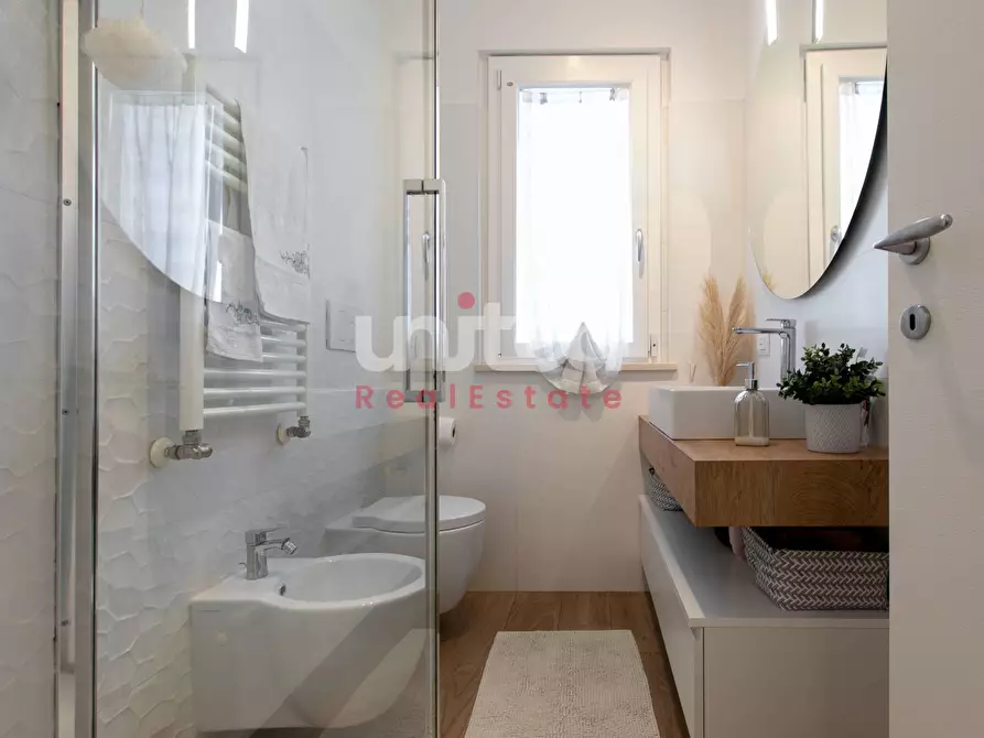 Immagine 17 di Appartamento in vendita  in Via Pio Colussi 8 a Roma