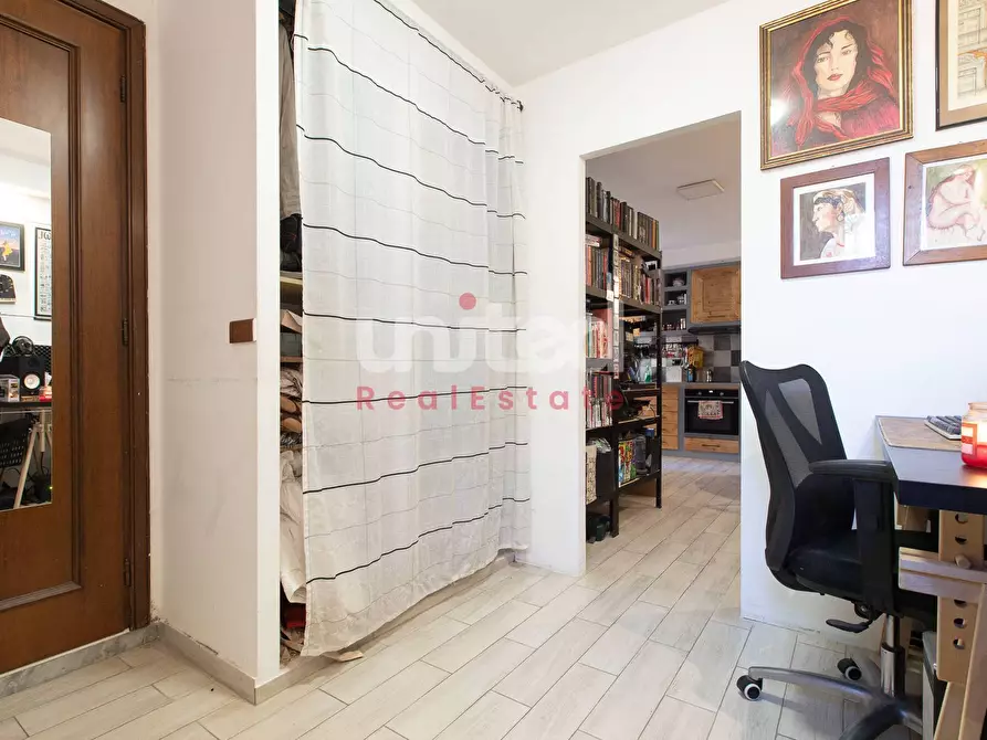 Immagine 3 di Appartamento in vendita  in Via Francesco Suriano 67 a Roma