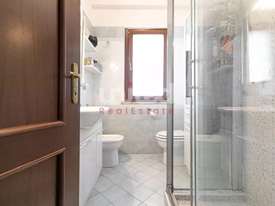 Immagine 12 di Appartamento in vendita  in Via Luigi Cherubini a Roma