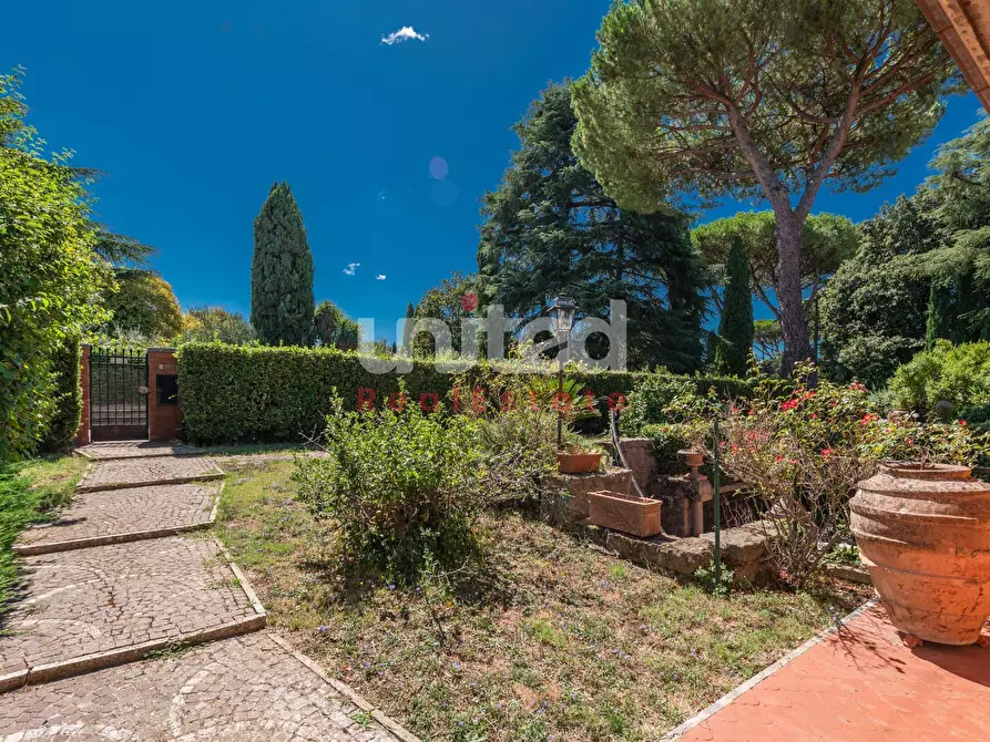 Immagine 22 di Villa in vendita  in Via di Salè a Frascati