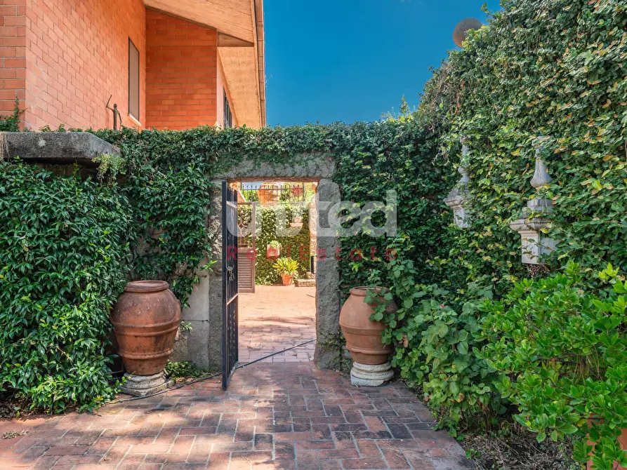 Immagine 25 di Villa in vendita  in Via di Salè a Frascati