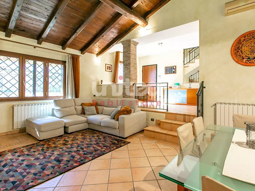 Immagine 14 di Villa in vendita  in Via Antonio Cifra a Roma